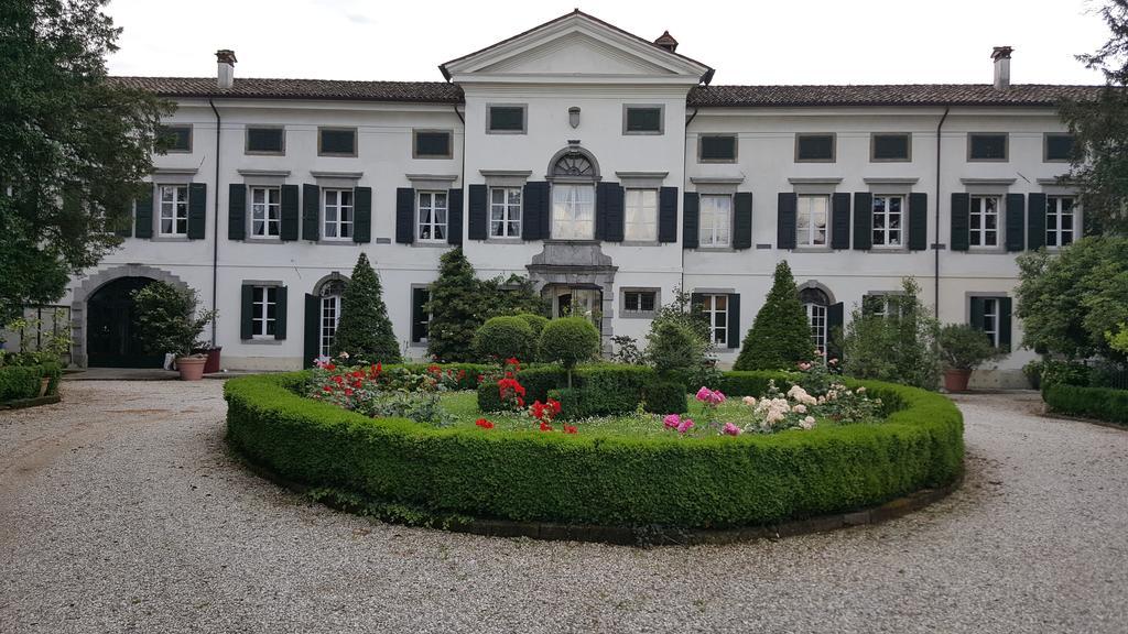 Villa Di Tissano Luaran gambar