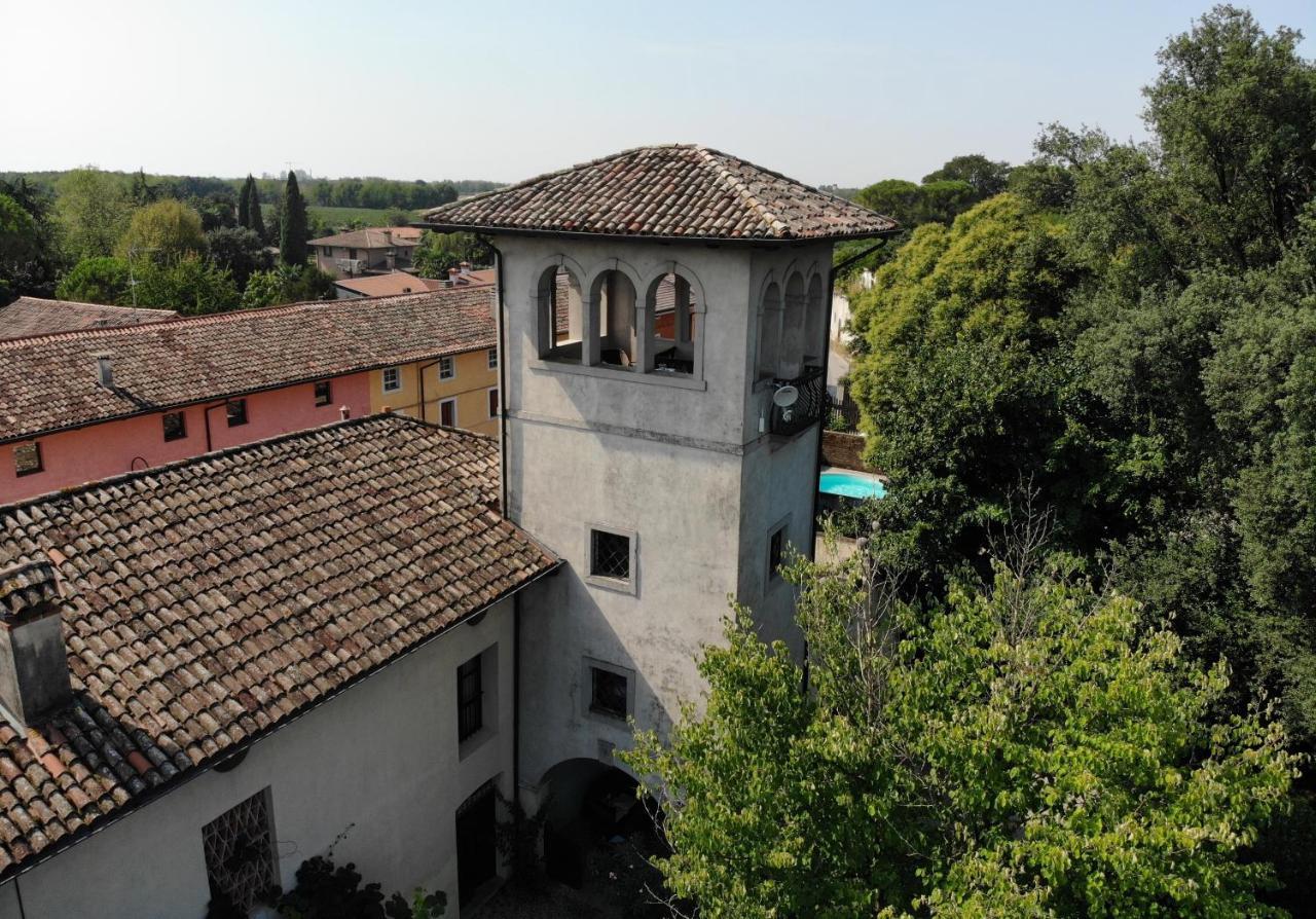 Villa Di Tissano Luaran gambar